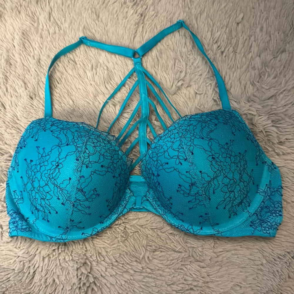 Like New VS Bombshell Bra